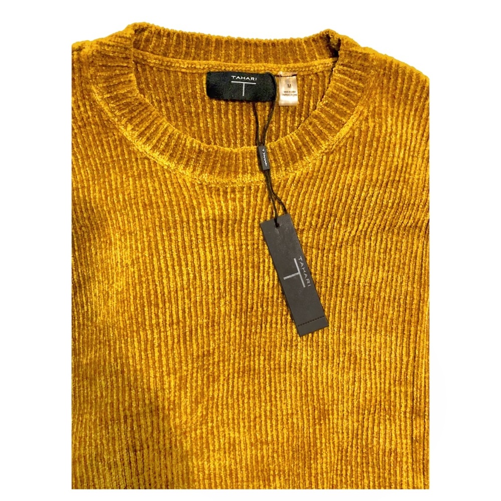 [Tahari] Ribbed Blouse - Picture 2 of 4